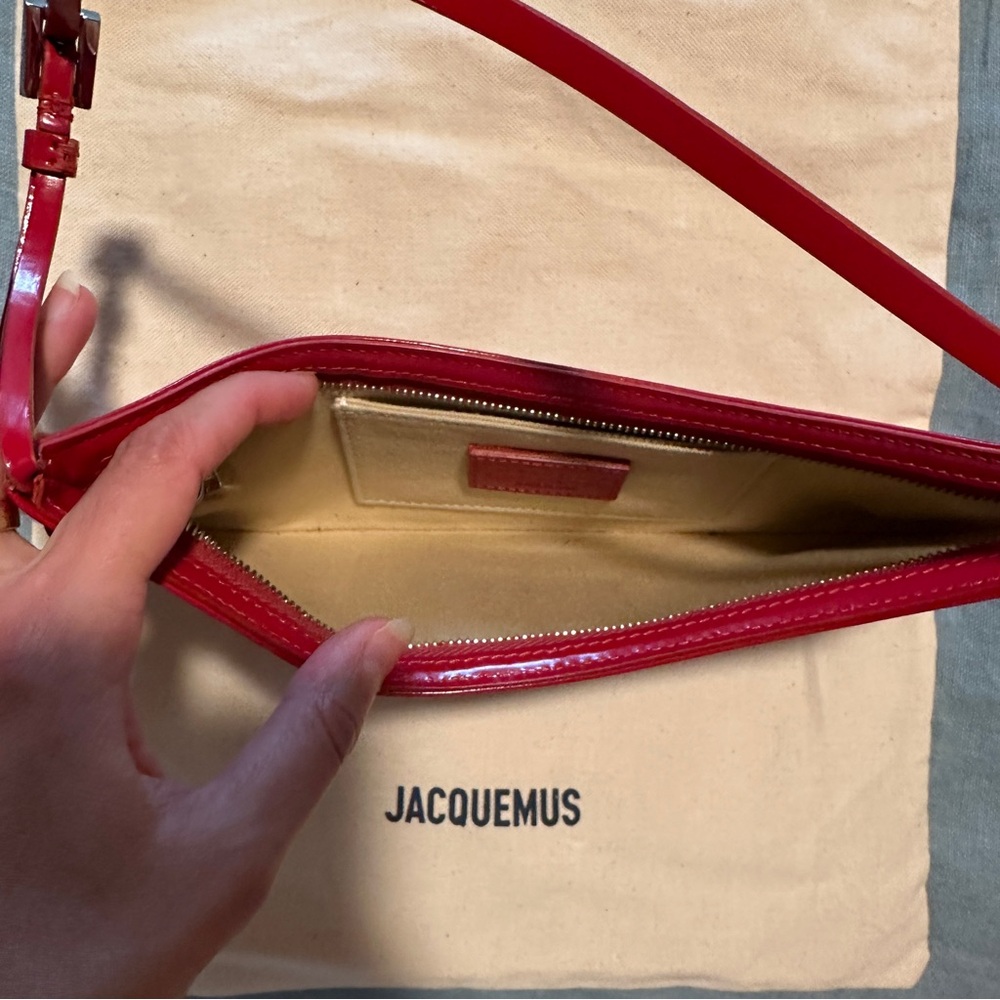 Jacquemus Le Bisou Red Shoulder Bag - Picture 6 of 9